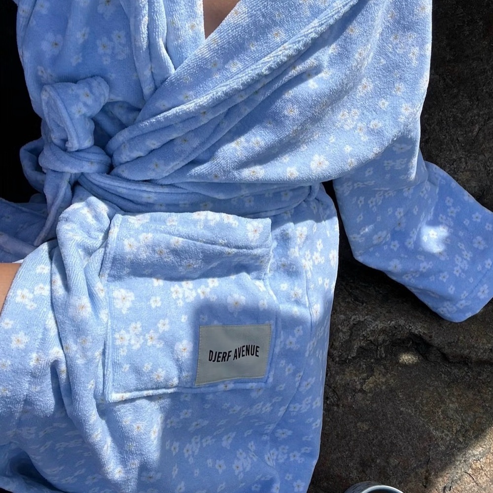 Djerf Robe - Dream Cake - Picture 3 of 5